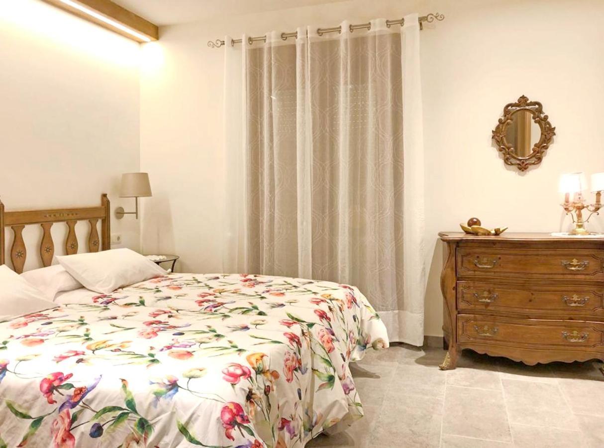 4 Bedrooms House With Terrace And Wifi At Cretas Eksteriør billede